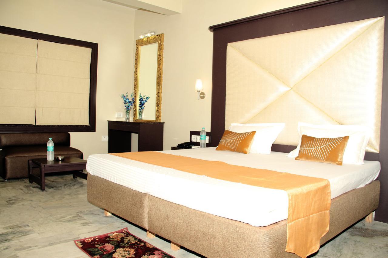 Hotel Gathbandhan Agra  Exterior foto